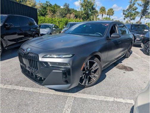 2023 BMW 760 i xDrive