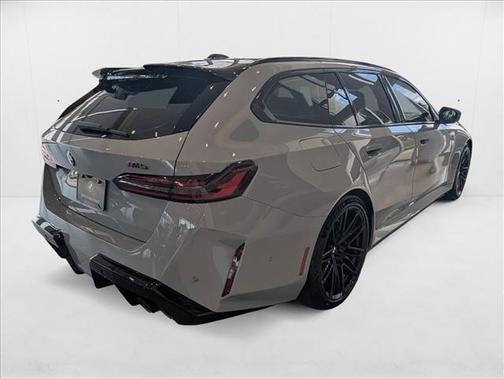 2026 BMW M5 Base