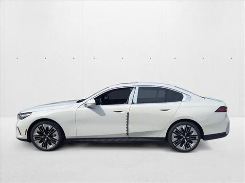 2026 BMW 530 i