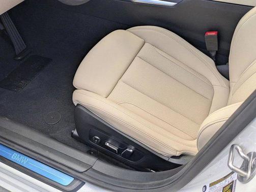 Alpine White 2026 BMW 330 NA