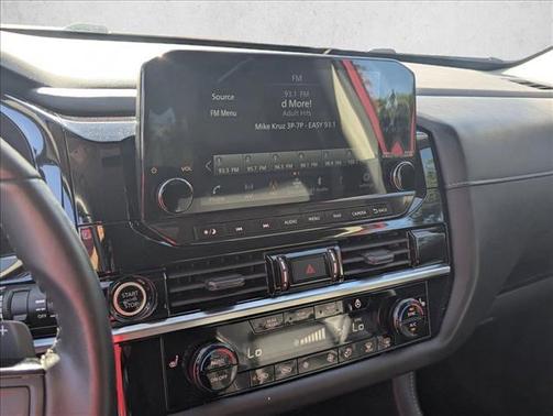 Scarlet Ember Tintcoat 2022 Nissan Pathfinder SL 4WD