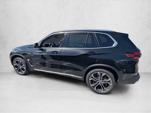 Black Sapphire Metallic 2026 BMW X5 sDrive40i