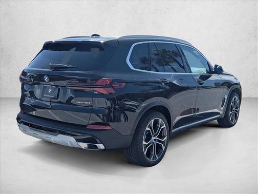 Black Sapphire Metallic 2026 BMW X5 sDrive40i