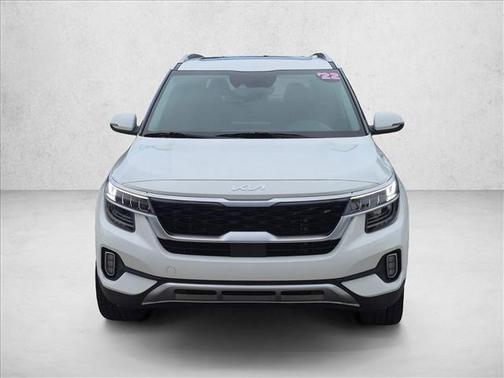 Snow White Pearl 2022 Kia Seltos SX Turbo