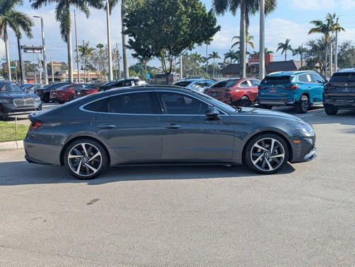 2023 Hyundai SONATA SEL Plus