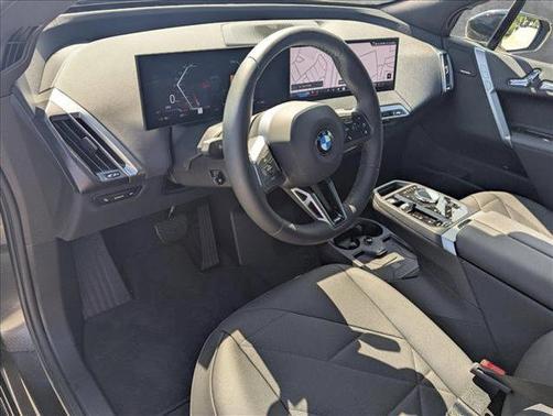 2025 BMW iX xDrive50