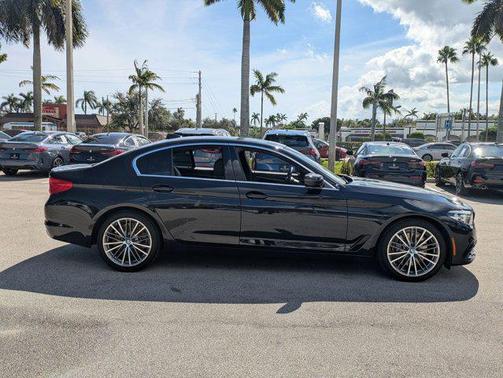 2020 BMW 540 540i