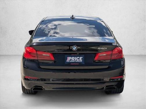 2020 BMW 540 540i