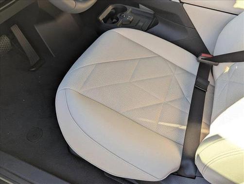 2025 BMW iX xDrive50