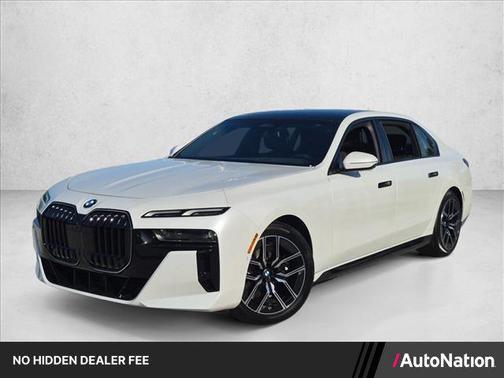 Mineral White Metallic 2026 BMW 740 xDrive