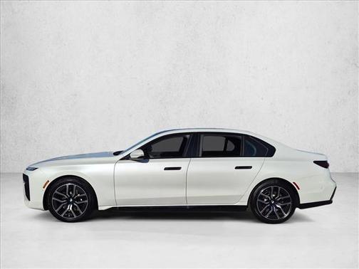 Mineral White Metallic 2026 BMW 740 xDrive