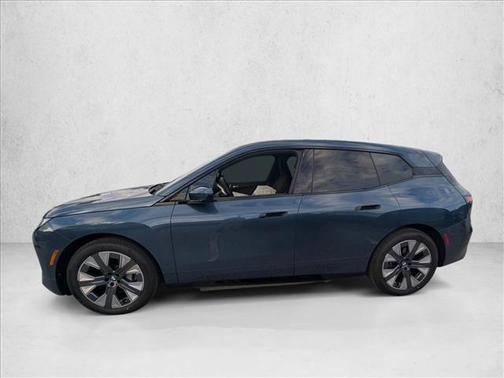 2026 BMW iX xDrive45