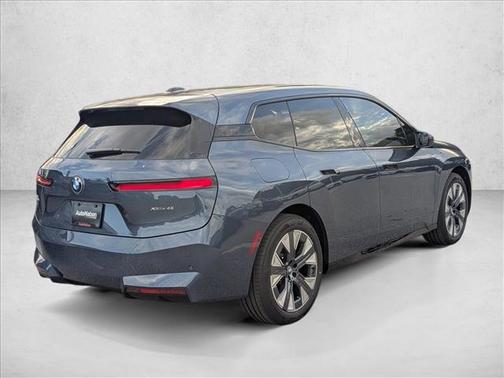 2026 BMW iX xDrive45
