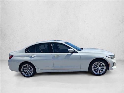 Alpine White 2023 BMW 330 330i