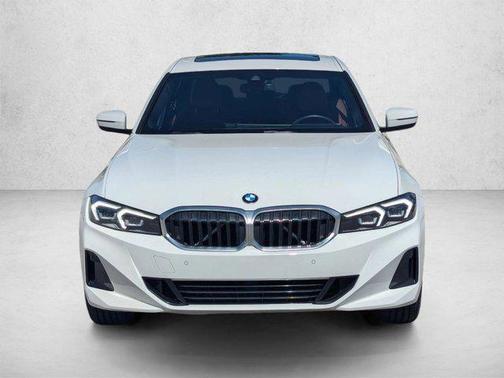 Alpine White 2023 BMW 330 330i