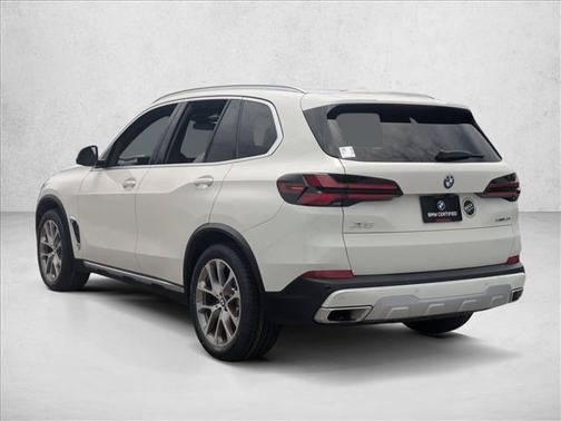 Alpine White 2024 BMW X5 sDrive40i