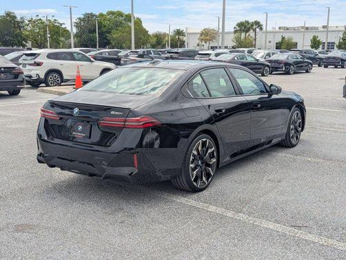 Carbon Black Metallic 2026 BMW 530 530i