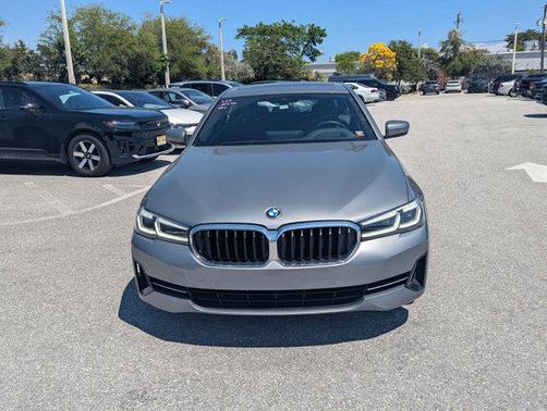 Skyscraper Gray Metallic 2023 BMW 530 i xDrive