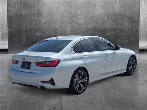 2021 BMW 330 330i