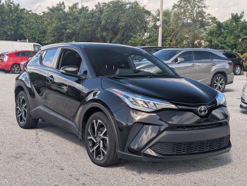 2021 Toyota C-HR XLE