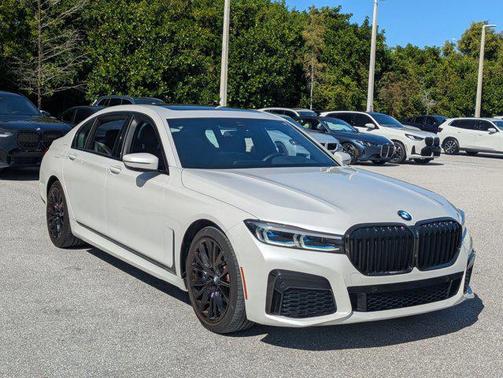 2020 BMW 740 740i
