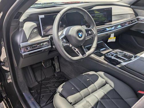 Black Sapphire Metallic 2026 BMW 760 xDrive