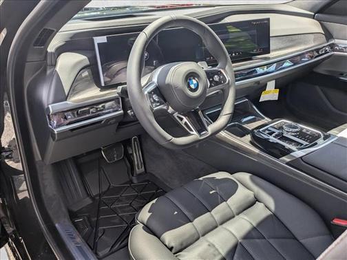 Black Sapphire Metallic 2026 BMW 760 xDrive