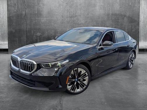 2025 BMW i5 xDrive40