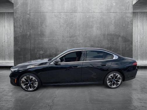 2025 BMW i5 xDrive40