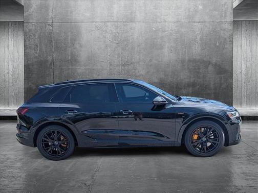 2023 Audi e-tron Premiumwe