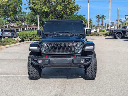 Black Clearcoat 2025 Jeep Wrangler Rubicon