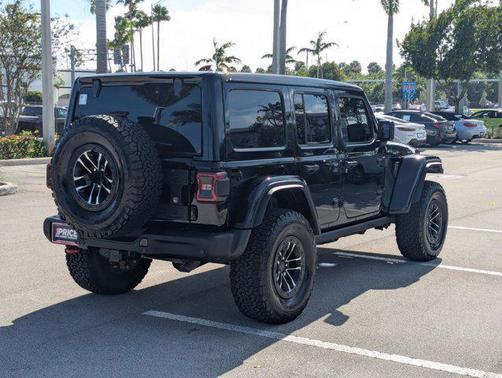 Black Clearcoat 2025 Jeep Wrangler Rubicon