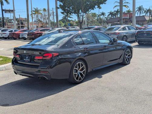 2023 BMW 530 i
