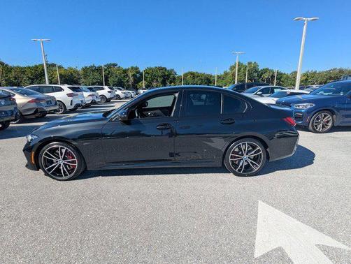 2024 BMW 330 330i