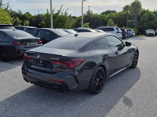 Dravit Grey Metallic 2027 BMW M440 i xDrive