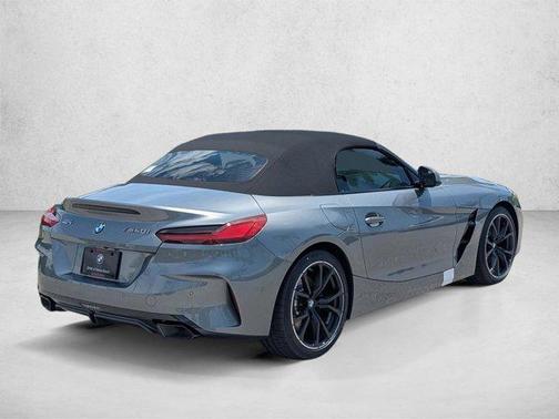 Skyscraper Grey Metallic 2026 BMW Z4 M40i