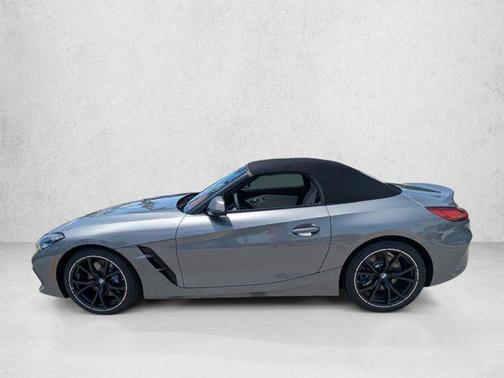 Skyscraper Grey Metallic 2026 BMW Z4 M40i