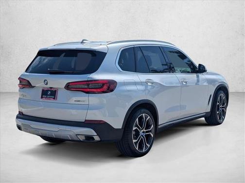 2023 BMW X5 sDrive40i