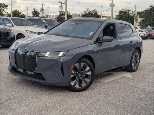 2026 BMW iX xDrive45