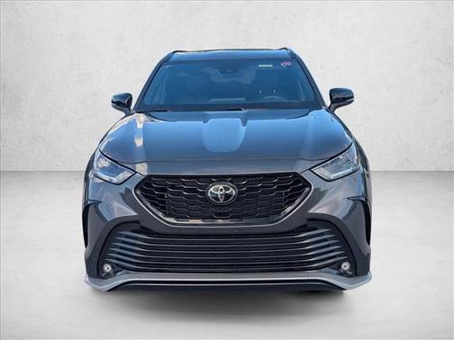 2024 Toyota Highlander XSE