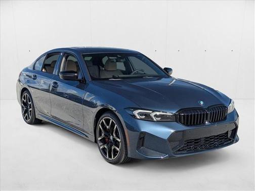 2025 BMW 330 i xDrive