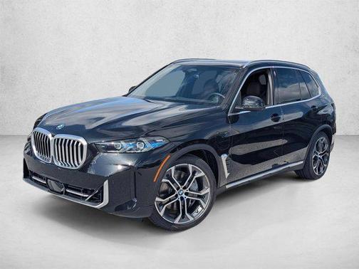 Black Sapphire Metallic 2026 BMW X5 PHEV xDrive50e