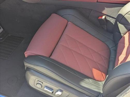 Dravit Grey Metallic 2027 BMW X6 xDrive40i