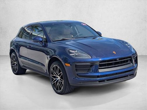 2022 Porsche Macan AWD