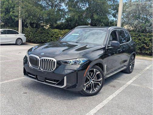 Black Sapphire Metallic 2024 BMW X5 PHEV xDrive50e