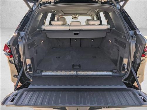 Black Sapphire Metallic 2024 BMW X5 PHEV xDrive50e