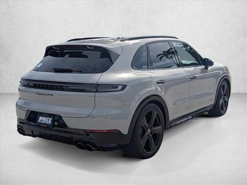 Chalk [Gray] 2026 Porsche Cayenne GTS