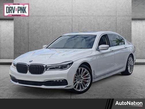 Photo 1 of 26 of 2018 BMW 750 i