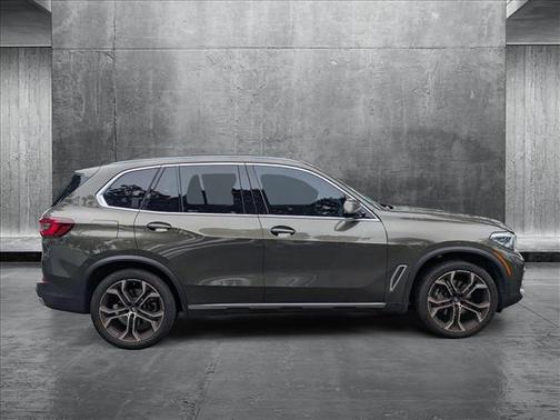 2023 BMW X5 sDrive40i
