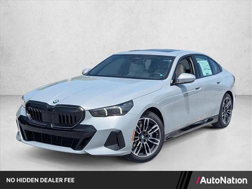 Brooklyn Grey Metallic 2027 BMW 530 i